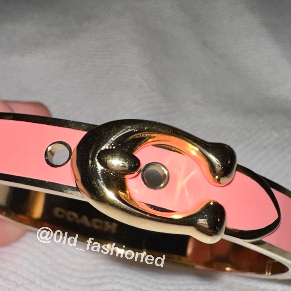COACH Bracelet - Picture 3 of 12